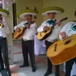 mariachi_en_quito_texas